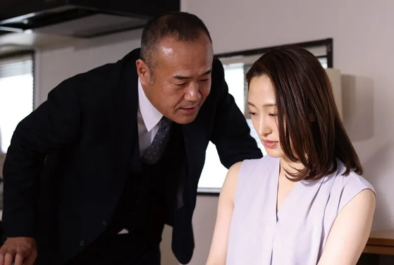 Chồng dính bẫy của cấp trên mất bà xã lúc nào không hề hay biết